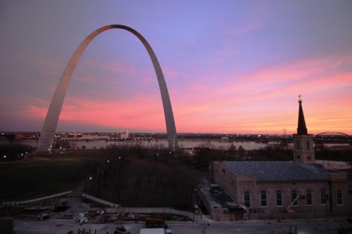 Museum Monday: St. Louis Gateway Arch museum | Stuck at the Airport