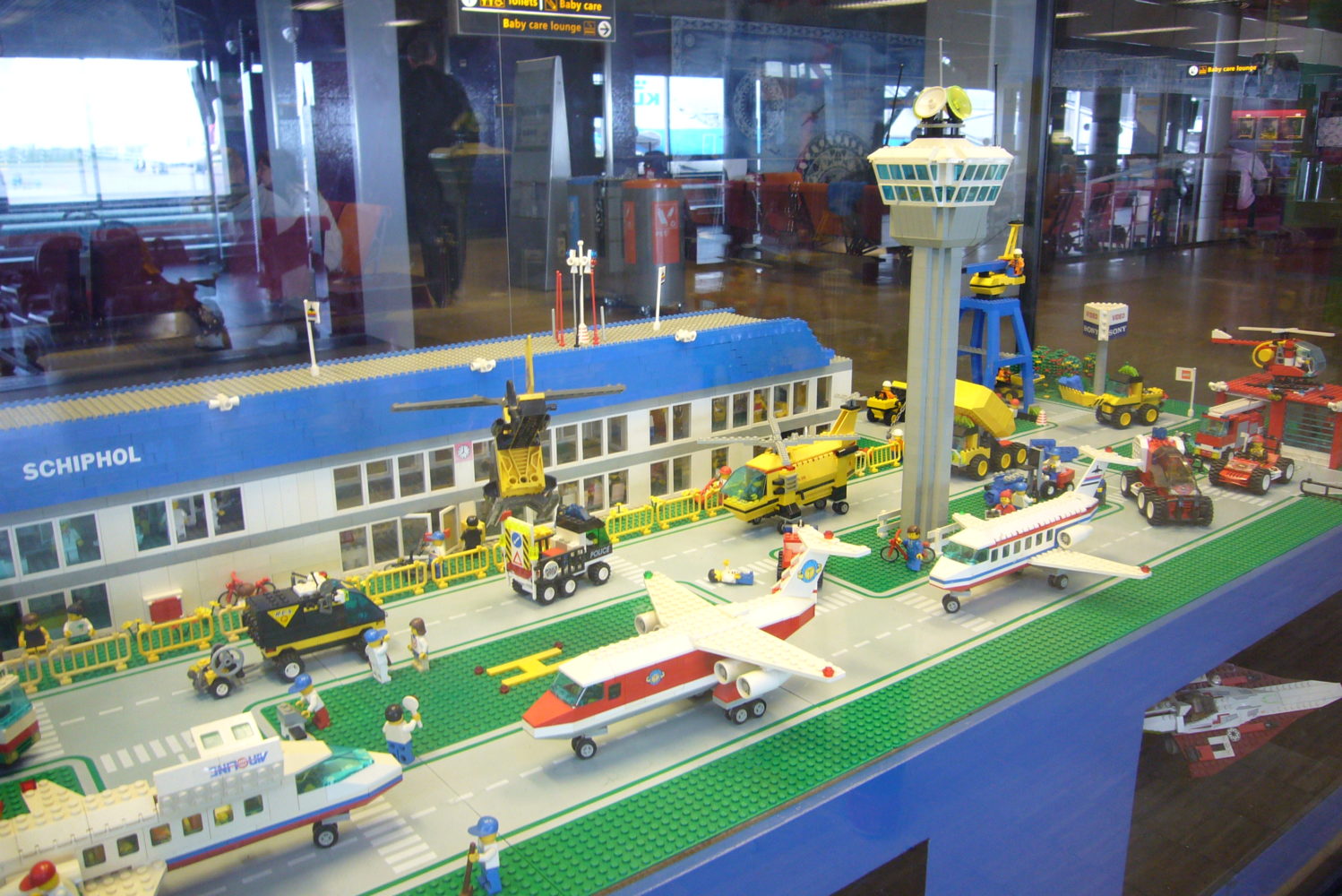 Souvenir Sunday treats from Amsterdam Schiphol Airport Stuck at the