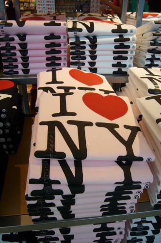 I love NY T-shirts at EWR