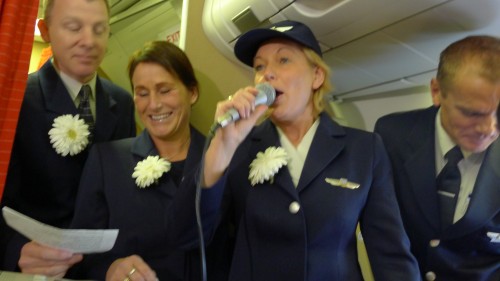 SAS crew performs wedding rap for couples wed on plane