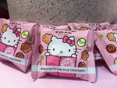 EVA Hello Kitty Nuts & Rice Crackers_small