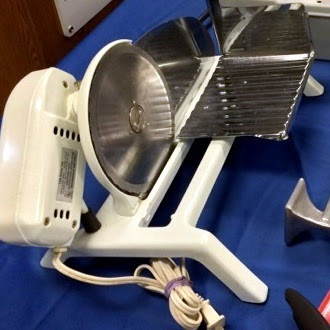 Meat Slicer found in a carry-on bag at Southwest Florida International Airiport_edited