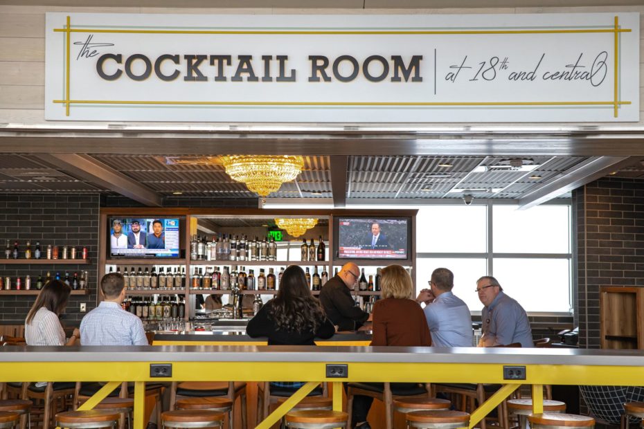 MSP airport's newest cocktail bar Stuck at the Airport