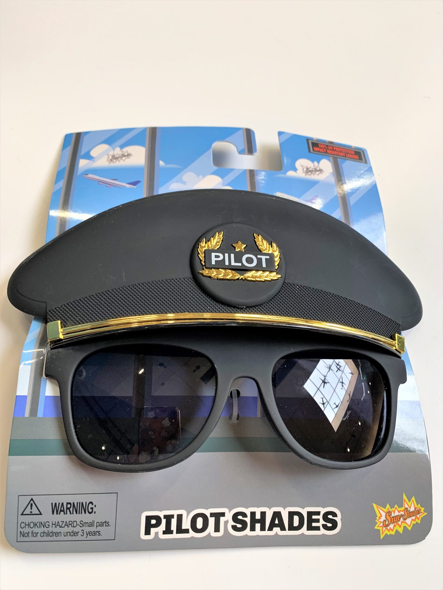 Shopping at Alaska Airlines' Company Store Stuck at the Airport