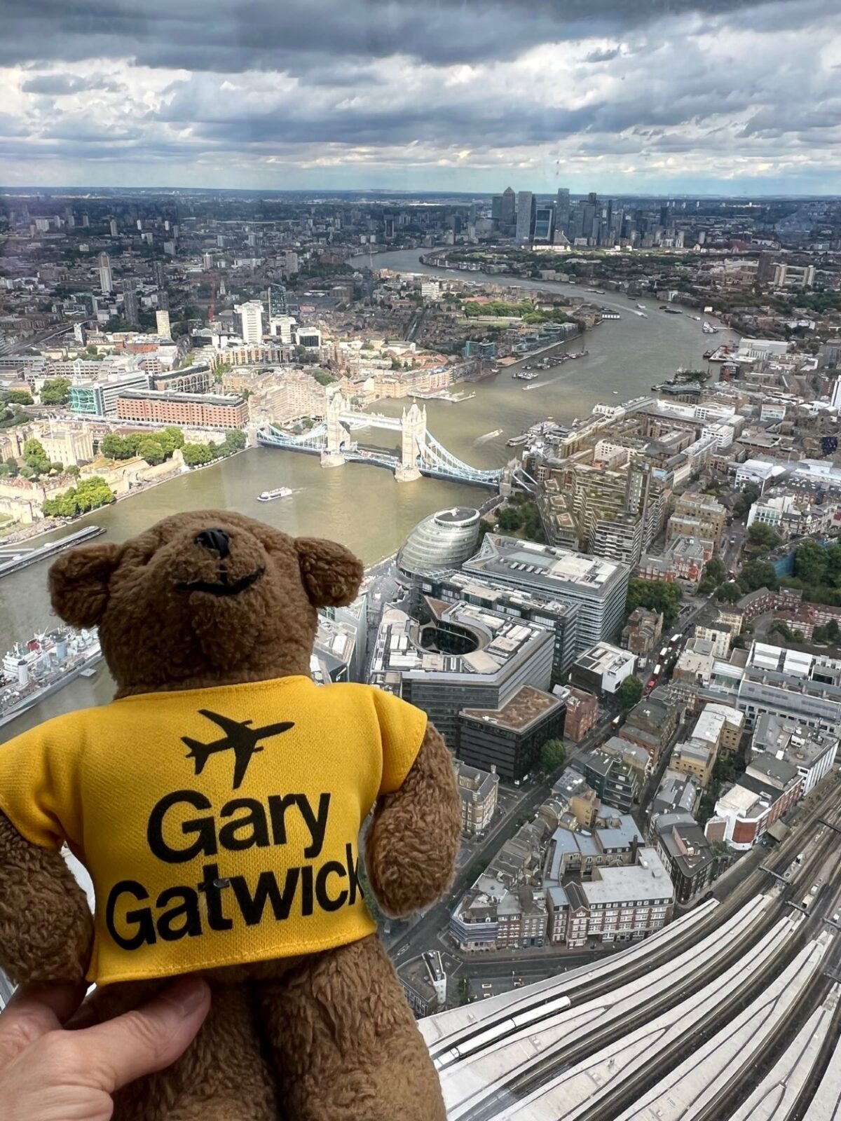 Touring London with Gatwick Airport’s Mascot