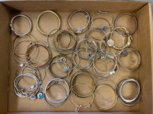 8,000 lost items up for auction at PIT Airport