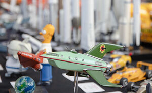 Airport Valentines + Miniature Airplanes + More