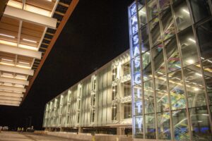 Art Tour Of The New Kansas City International Airport (MCI)