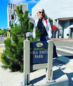 Travel Tidbits: Airport rewards + a fun hotel