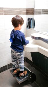 A great airport amenity for kids (and short people)