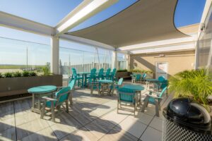 Another airport scores an outdoor patio and observation deck