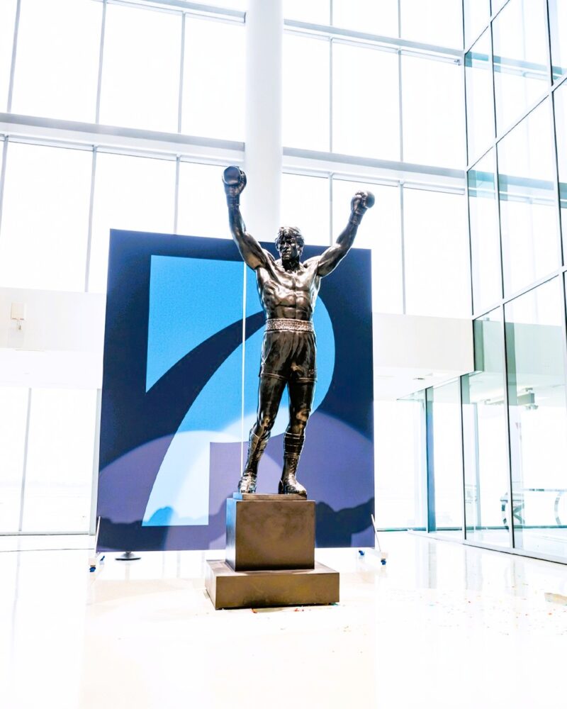 Airport statues: Rocky at PHL + Franco at PIT