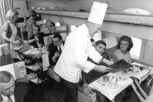 7 courses of classic airline meals – at an airport